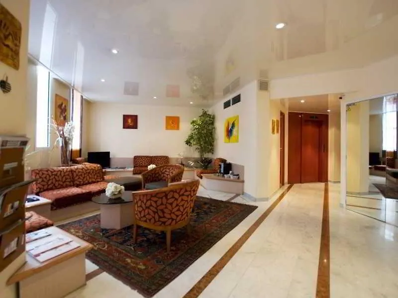 Hotel America Cannes