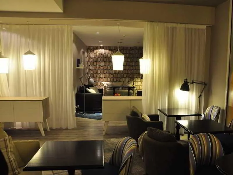 ****  Hotel America Cannes Francia