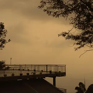 https://nature-sanctuary-urumbi-hills.kerala-hotels.net