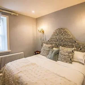https://the-coach-horses-inn.yorkshirehotels.net