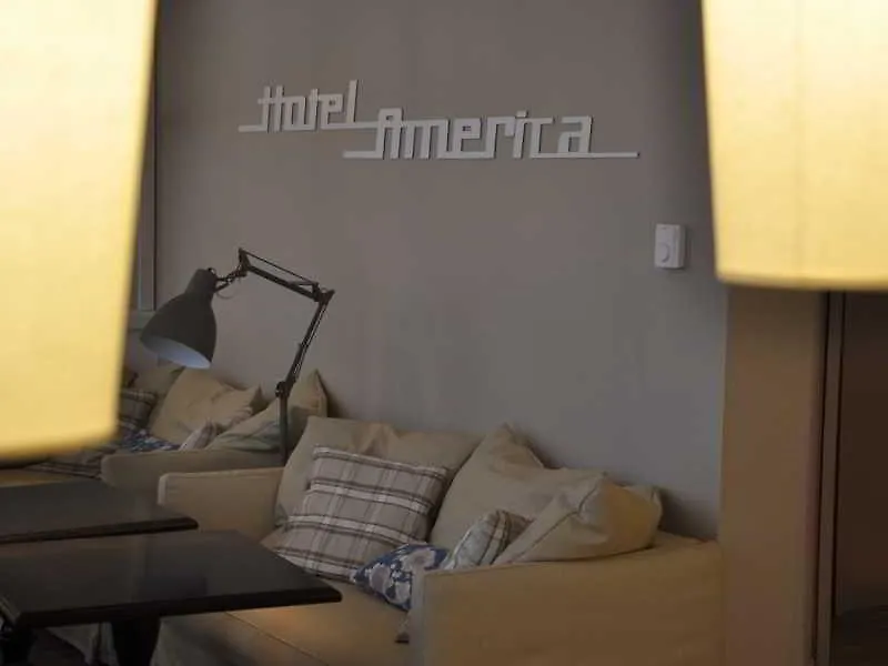 ****  Hotel America Cannes France